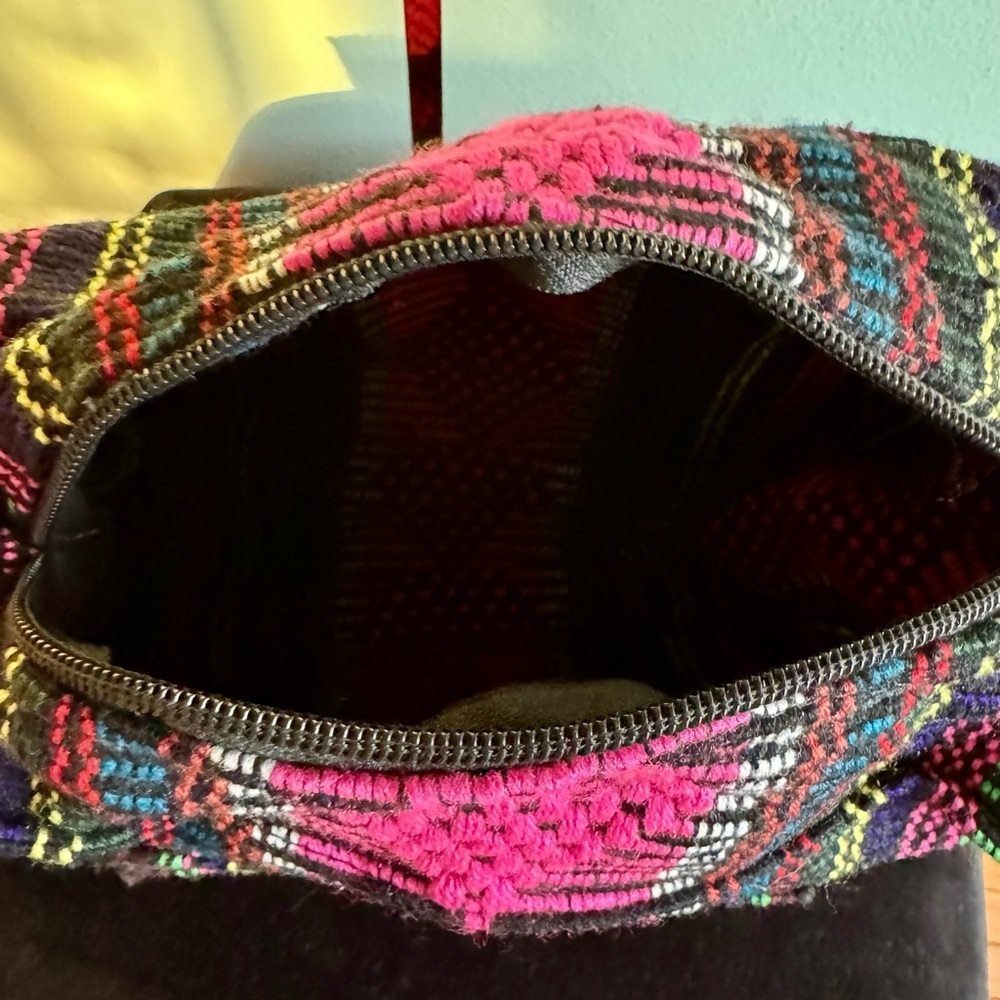 NWOT LILLO MADE IN MEXICO BAG colors are pink blue green yellow and black - Picture 9 of 11